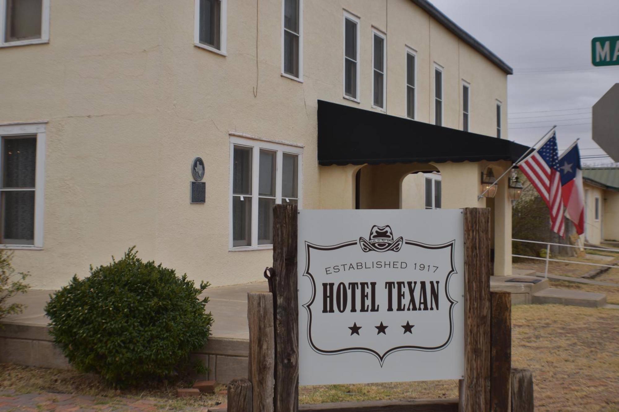 The Hotel Texan Seagraves Esterno foto